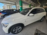 Usata Mercedes GLC300e 194 CV (142 kW) 2021 Bianco SUV