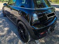 Käytetty Mini Cooper SD 143 HP (105 kW) 2012 Musta Viistoperä