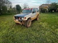 Usata Mitsubishi Pajero 100 CV (73 kW) 1997 Bianco SUV