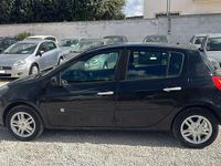 Usata Renault Clio III 75 CV (55 kW) 2006 Nero Berlina