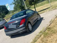 Usata Peugeot 207 109 CV (80 kW) 2007 Nero Cabrio