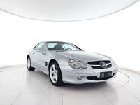 Usata Mercedes SL350 245 CV (180 kW) 2003 Grigio metallizzato Cabrio