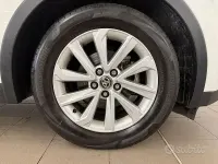 Usata Toyota C-HR Active 140 CV (102 kW) 2024 Bianco SUV