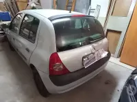 Usata Renault Clio II 65 CV (47 kW) 2003 Grigio Berlina
