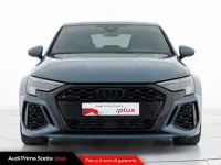 Usata Audi RS3 Sportback Comfort 400 CV (294 kW) 2023 Grigio kemora metallizzato Utilitaria