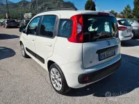 Usata Fiat Panda Lounge 75 CV (55 kW) 2013 Bianco Utilitaria