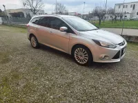 Usata Ford Focus Titanium 116 CV (85 kW) 2011 Grigio Station wagon