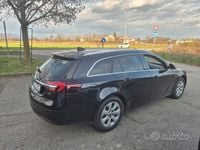 Usata Opel Insignia Cosmo 170 CV (125 kW) 2017 Nero Station wagon