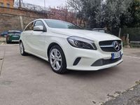 Usata Mercedes A180 Premium 109 CV (80 kW) 2016 Bianco Berlina