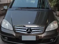 Usata Mercedes A180 Avantgarde 109 CV (80 kW) 2009 Marrone Berlina