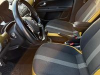 Usata VW up! 90 CV (66 kW) 2018 Nero Utilitaria