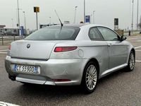 Usata Alfa Romeo GT 150 CV (110 kW) 2005 Grigio Coupé