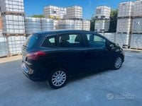 Begagnad Ford B-MAX 90 HK (66 kW) 2015 Svart Minibuss