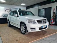 Usata Mercedes GLK250 204 CV (150 kW) 2011 Bianco SUV