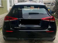 Usata Mercedes A180 Business 109 CV (80 kW) 2019 Nero Berlina