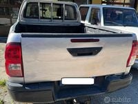 Usata Toyota HiLux Comfort 150 CV (110 kW) 2019 Grigio Pick-up