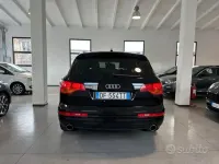 Usata Audi Q7 Advanced Plus 233 CV (171 kW) 2007 Nero SUV