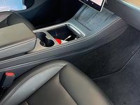 Usata Tesla Model Y Performance 392 kW (534 CV) 2023 Rosso SUV