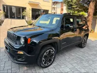 Usata Jeep Renegade Longitude 140 CV (102 kW) 2018 Nero SUV