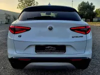 Usata Alfa Romeo Stelvio Ti 209 CV (153 kW) 2022 Bianco SUV