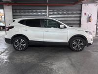 Usata Nissan Qashqai N-Connecta 131 CV (96 kW) 2017 Bianco SUV
