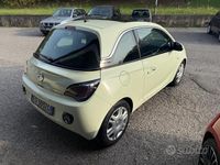 Usata Opel Adam 70 CV (51 kW) 2014 Utilitaria