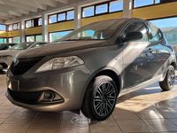 Usata Lancia Ypsilon 69 CV (50 kW) 2024 Gray Utilitaria