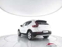 Usata Volvo XC40 Core 163 CV (119 kW) 2025 Bianco SUV
