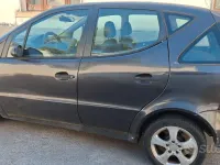 Usata Mercedes A200 102 CV (75 kW) 2000 Nero Monovolume