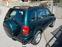 Usata Toyota RAV4 2000 Verde SUV