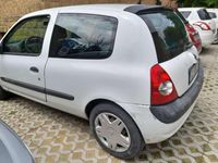 Usata Renault Clio II Dynamique 75 CV (55 kW) 2003 Berlina