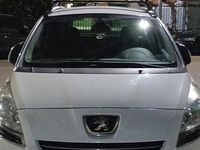 Usado Peugeot 5008 112 CV (82 kW) 2013 Blanco Monovolumen