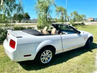 Usata Ford Mustang 215 CV (158 kW) 2006 Bianco Cabrio