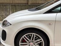 Usata Seat Leon CUPRA 241 CV (177 kW) 2009 Bianco Utilitaria
