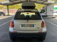 Usata Fiat Sedici 135 CV (99 kW) 2012 Argento SUV