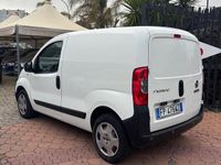 Begagnad Fiat Fiorino 95 HK (69 kW) 2018 Vit Minibuss
