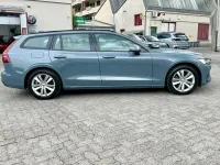 Usata Volvo V60 Business Edition 197 CV (144 kW) 2021 Grigio Station wagon