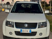 Usata Suzuki Grand Vitara 129 CV (94 kW) 2011 Bianco SUV