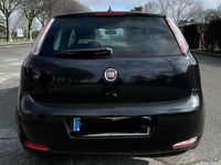 Usata Fiat Punto Young 77 CV (56 kW) 2014 Nero Utilitaria