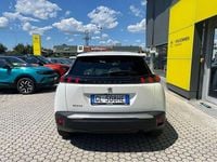 Usata Peugeot 2008 Allure 102 CV (75 kW) 2023 Bianco SUV