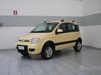 Usata Fiat Panda 4x4 Climbing 74 CV (54 kW) 2011 Giallo Utilitaria