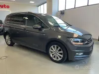 Usata VW Touran Comfortline 150 CV (110 kW) 2016 Grigio delfino Monovolume