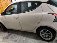 Usata Lancia Ypsilon Silver 95 CV (69 kW) 2016 Utilitaria