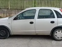 Usata Opel Corsa 75 CV (55 kW) 2003 Grigio Utilitaria
