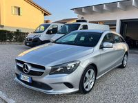 Usata Mercedes CLA180 Shooting Brake Premium 109 CV (80 kW) 2017 Argento Station wagon