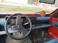 Usata Fiat Panda Young 34 CV (25 kW) 1989 Rosso Utilitaria