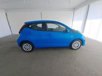 Usata Toyota Aygo X-play 72 CV (52 kW) 2019 Blu/azzurro Utilitaria