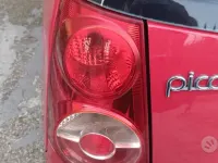 Usata Kia Picanto 69 CV (50 kW) 2011 Rosso Utilitaria