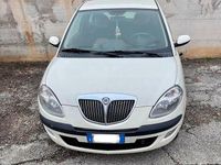 Usata Lancia Ypsilon 60 CV (44 kW) 2006 Bianco Utilitaria
