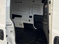 Begagnad Fiat Doblò 120 HK (88 kW) 2019 Vit Minibuss
